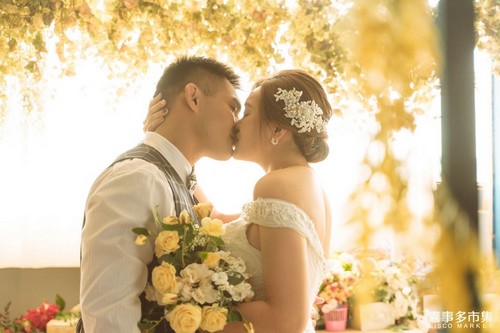 婚紗攝影,婚紗照,婚紗拍攝,拍婚紗,自助婚紗,拍婚紗價格,婚紗照價格